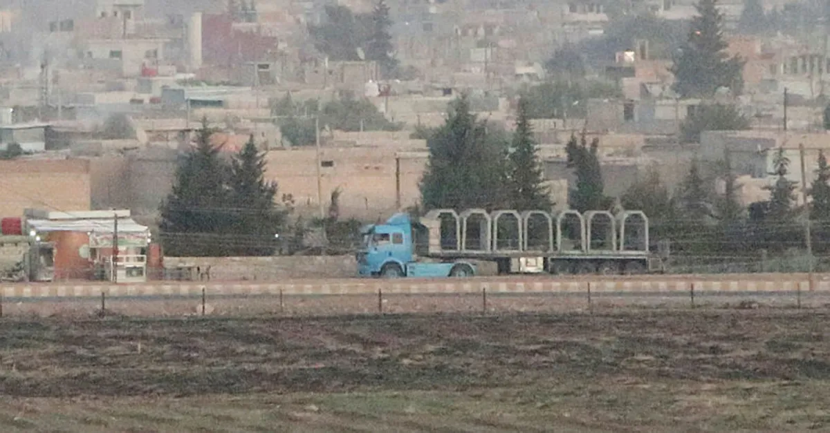 YPG'li teröristleri korku sardı! Beton bloklarla tünel inşa ediyorlar | Video izle