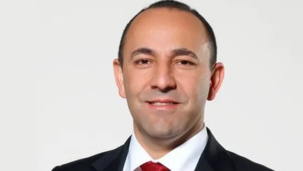 Kemal Kılıçdaroğlu’nun övgüler yağdırdığı 2 belediye başkanı da tutuklandı