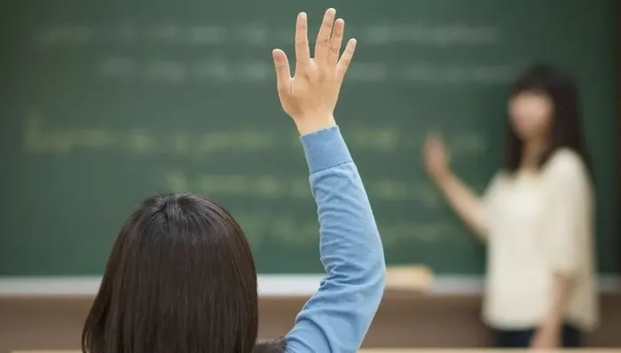 mufredat-degisikligi-elestirilerine-bakan-yusuf-tekinden-yanit-sebebini-acikladi-1717685282070.jpg Müfredat değişikliği eleştirilerine Bakan Yusuf Tekin'den yanıt: Değişimin sebebini açıkladı - 3