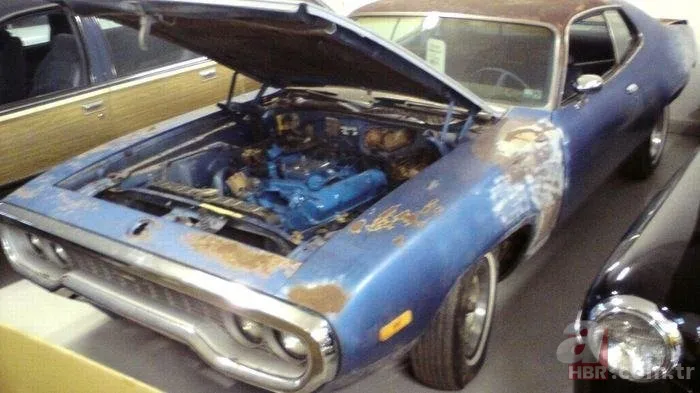 Hurda parçalardan dev araç yaptı! Gören hayrete düşüyor 20