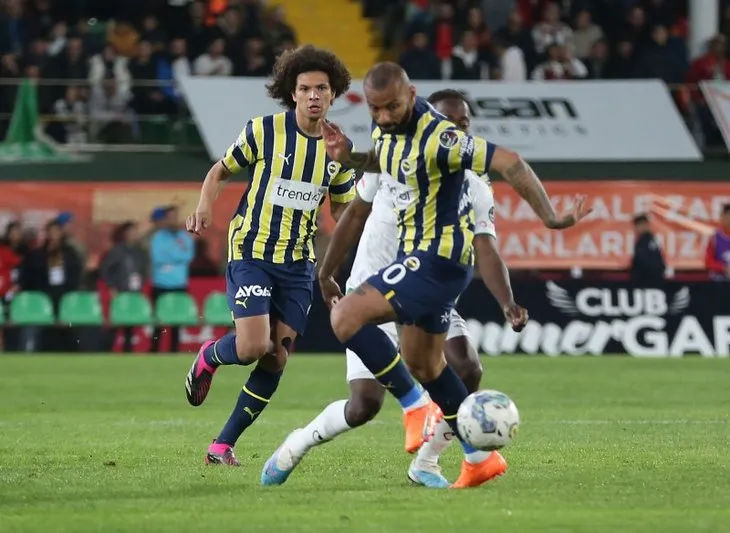 Alanyaspor - Fenerbahçe maçı sonrası olay sözler! Kırmızı kart ve iptal edilen gol...