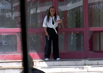 Üzerine benzin döküp kendisini yakmaya çalıştı! Yer: Pendik