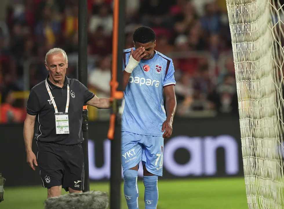 ismail-koybasinin-jubile-maci-a-sporda-canli-trabzonspor-goztepe-1786215313933.jpg Jübile maçı A Spor ekranlarında nefes kesti! Maç sonucu | Göztepe 2-1 Trabzonspor - 6