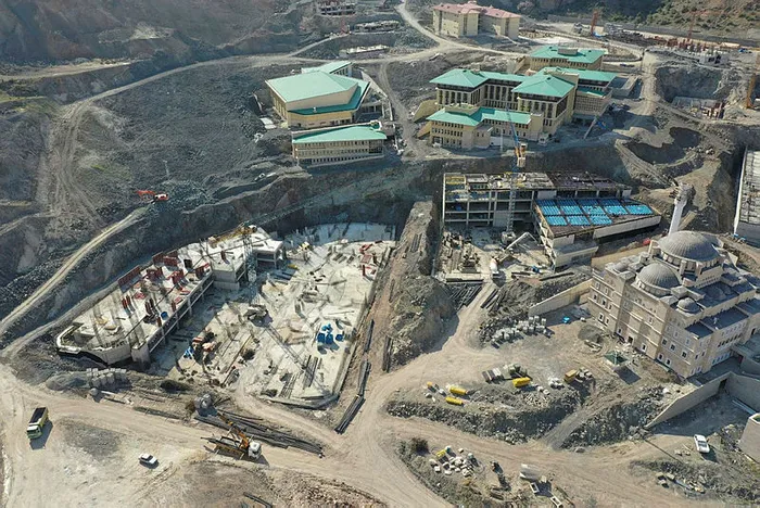 Yusufeli Barajı’nda son 10 metre! Türkiye’nin en büyüğü olacak