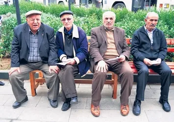 Emekliye 4 ayrı promosyon