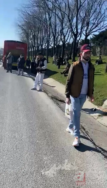 TEM Otoyolu’nda İETT otobüsü arıza yaptı! Vatandaşlar yolda bekledi