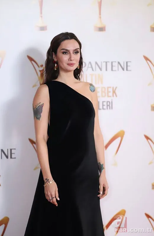 Kuş Uçuşu’nun Lale’si Birce Akalay değişimiyle şoke etti! Estetik harikası çıktı! Boneli pozlarıyla gündeme oturan Birce Akalay’ın estetiksiz hali 9