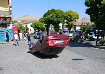 Kayseri'de otomobil takla attı: 1 yaralı