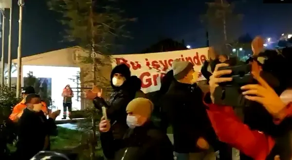 SON DAKİKA HABERİ | CHP'li Maltepe Belediyesi'nde işçiler greve başladı - 3