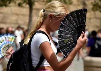 Portekiz yanıyor! Sıcak hava dalgası 1065 can aldı