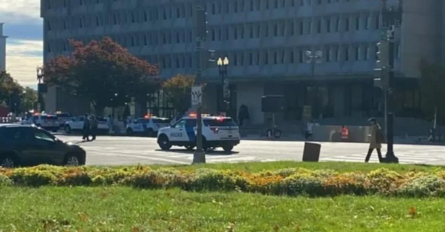 Son dakika: ABD'de bomba alarmı! Bakanlık çevresi trafiğe kapatıldı