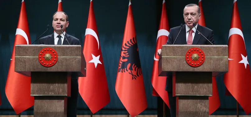 Cumhurbaşkanı Erdoğan:Suikastin arkasında FETÖ var