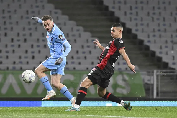 trabzonsporda-edin-visca-sakatlandi-yildiz-oyuncu-taraftarlari-korkuttu-1672258319262.jpg Trabzonspor'da Edin Visca sakatlandı! Yıldız oyuncu taraftarları korkuttu