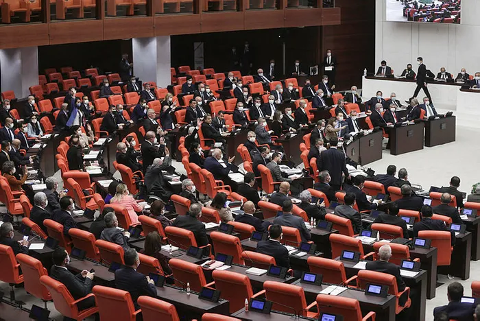 Son dakika: AK Partili ismi katleden terörist HDP'li vekilin evinde çıktı! - 6