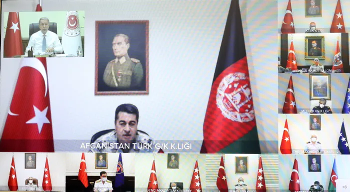 Son dakika: Milli Savunma Bakanı Hulusi Akar'dan komutanlarla toplantı - 2