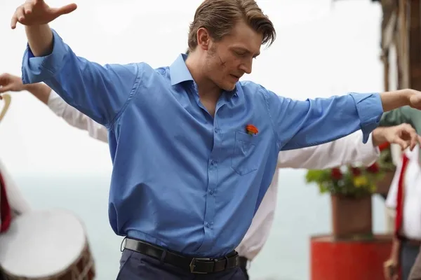 Ateş Kuşları 21. bölüm sezon finali CANLI İZLE! 23 Haziran Ateş Kuşları son bölüm tek parça izle!