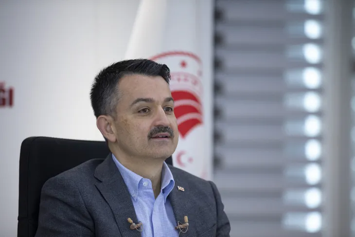 bakan-pakdemirliden-kirsal-kalkinma-icin-12-milyar-liralik-yeni-hibe-cagrisi-1589185275617.jpg Bakan Pakdemirli'den kırsal kalkınma için 1,2 milyar liralık yeni hibe çağrısı - 1
