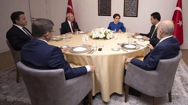 temel-karamollaoglu-altili-masanin-eskiden-oldugu-gibi-buyuk-bir-onemi-kalmadi-1660511542039.jpg Temel Karamollaoğlu: Altılı masanın eskiden olduğu gibi büyük bir önemi kalmadı - 4