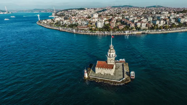 en-ufak-bir-depreme-bile-dayanacak-gucu-kalmamis-dev-kayalar-ile-dolgu-yapilacak-kiz-kulesi-ne-zaman-ziyarete-1662529259478.jpg En ufak bir depreme bile dayanacak gücü kalmamış! Dev kayalar ile dolgu yapılacak! Kız Kulesi ne zaman ziyarete açılacak? Tarih belli oldu - 8