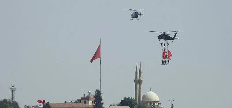 Dünyanın en büyük havacılık festivali! Akılalmaz gösteri...
