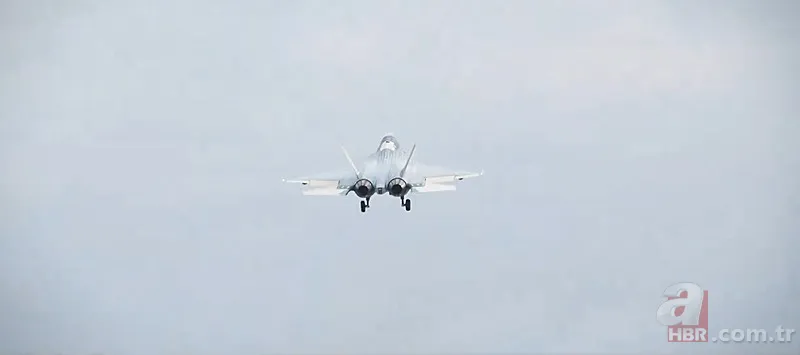 Mavi göğün son bekçisi Kaan kanatlandı! Yunanistan'da korku manşetleri 25