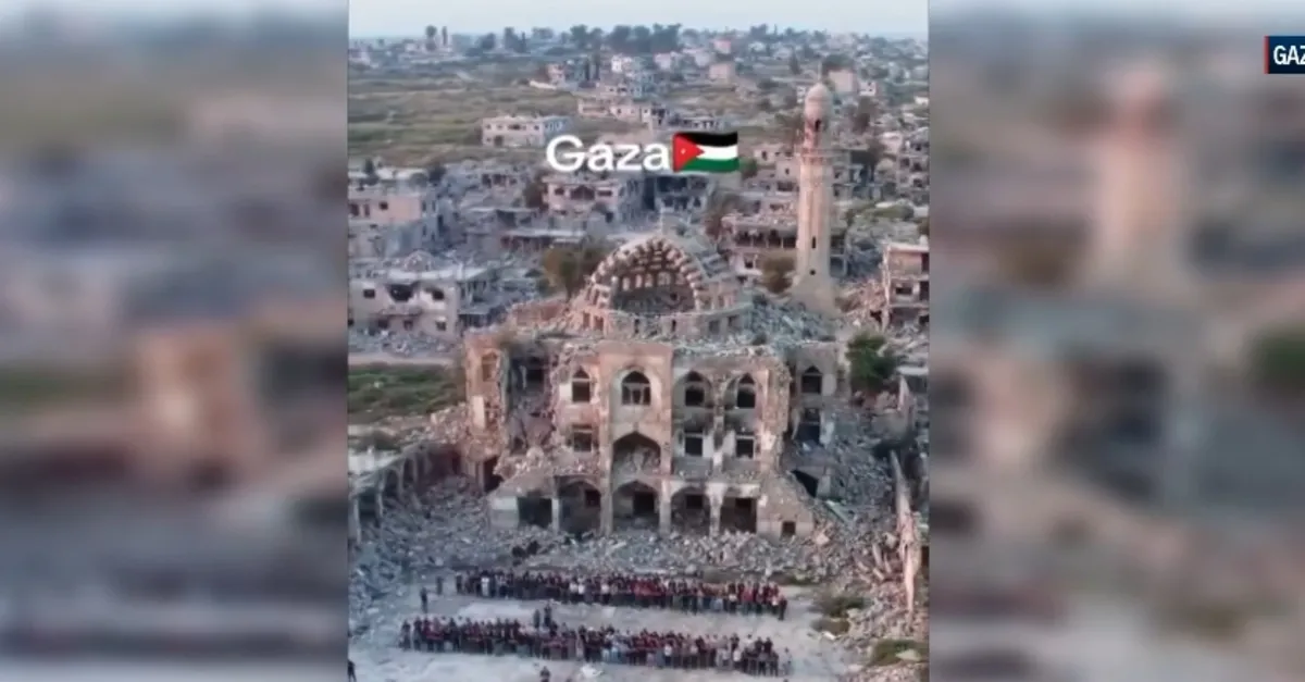 Gazze’de ateşkes sonrası ilk cuma namazı