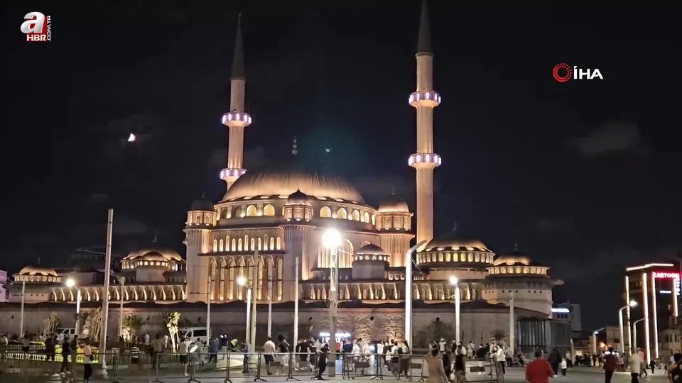 90 bin cami aynı anda dua etti: Türkiye tek yürek oldu