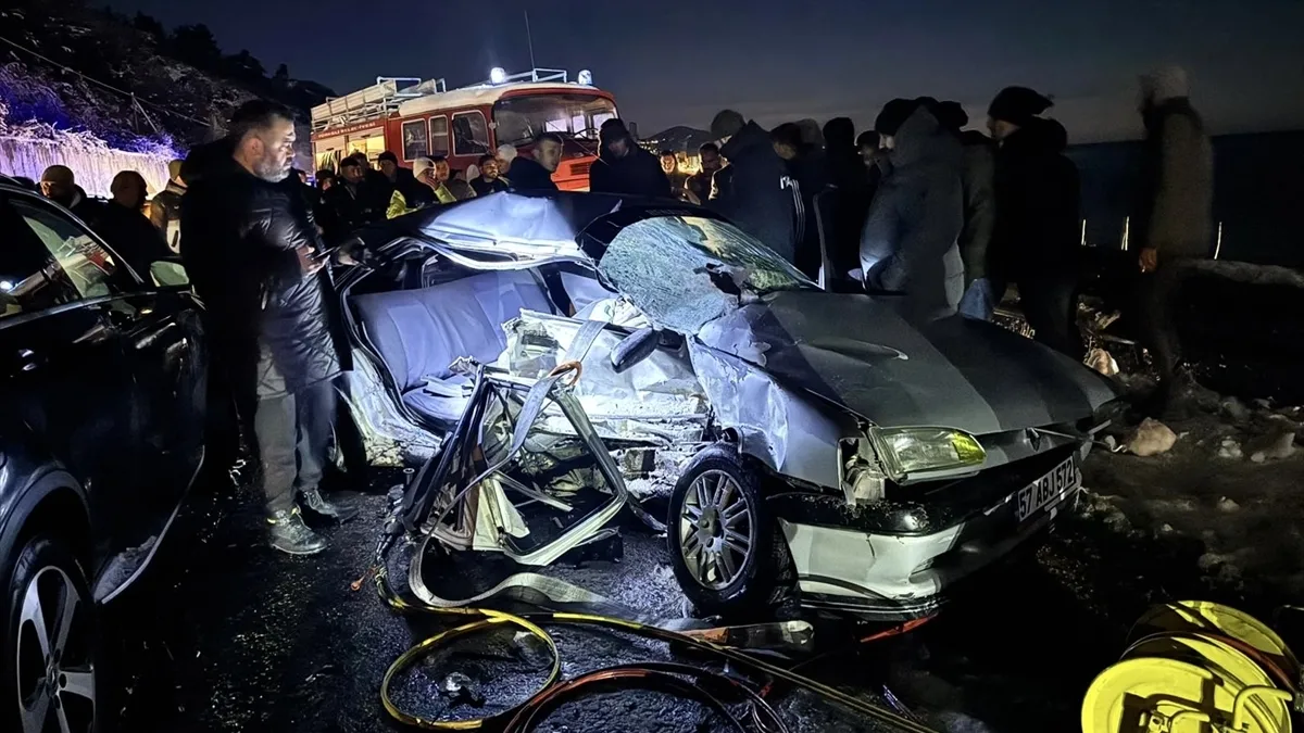 Sinop'ta katliam gibi kaza! 2 ölü 6 yaralı