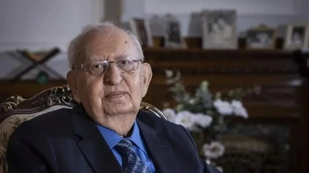 Eski TBMM Başkanı Hüsamettin Cindoruk hayatını kaybetti