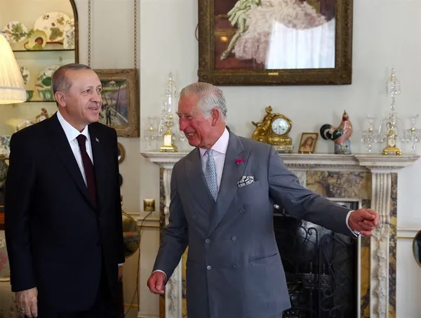 baskan-recep-tayyip-erdogan-birlesik-krallik-krali-iii-charles-ile-gorustu-1666720844599.jpg Başkan Recep Tayyip Erdoğan Birleşik Krallık Kralı III. Charles ile görüştü - 1