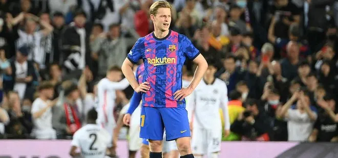 Barcelona’ya Camp Nou’da büyük şok! Eintracht Frankfurt Camp Nou’da turladı