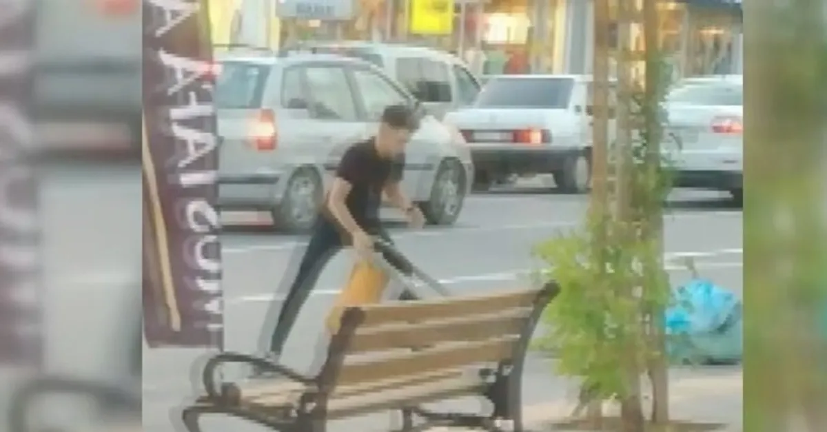 Kahramanmaraş’ta ilginç olay! Kaldırımdaki çöp kutusunu...