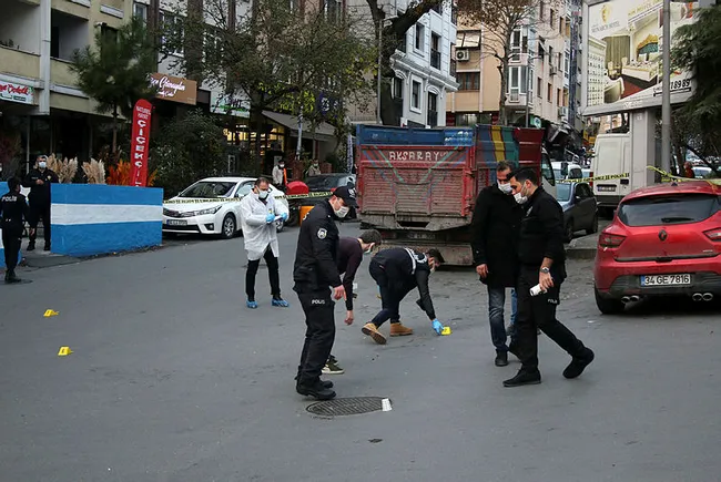 İstanbul'da ünlü çiftin oğlunu defalarca bıçaklayarak öldüren sanığın cezası onandı - 2