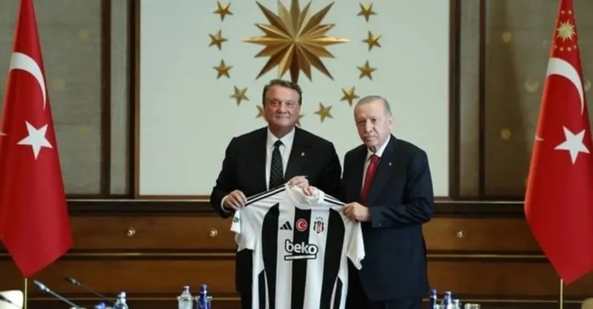 Başkan Erdoğan, Cumhurbaşkanlığı Külliyesi'nde Beşiktaş kulübünü ağırladı