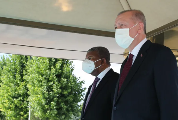 Son dakika: Angola Cumhurbaşkanı Türkiye’de | Başkan Erdoğan törenle karşıladı