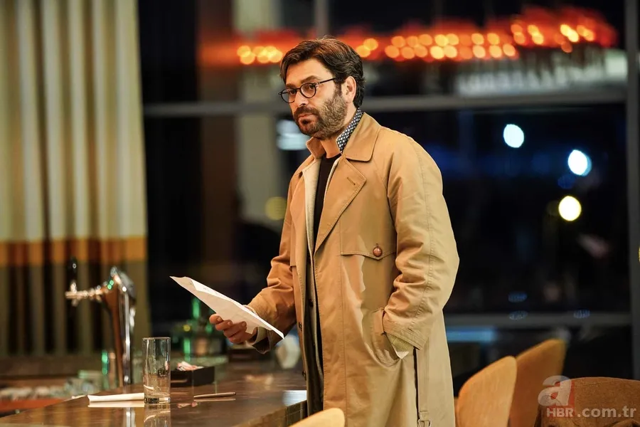 Kasaba Doktoru'nun Hakan'ı Ozan Akbaba'nın eşi güzelliğiyle hayra bıraktı 3