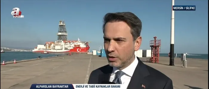 cagri-bey-somali-yolcusu-bakan-bayraktar-enerjide-buyuk-projeler-var-baskan-erdogandan-gemi-personeline-telefo-1771173423938.jpg "Çağrı Bey" Somali yolcusu! Bakan Bayraktar A Haber'de açıkladı: Enerjide büyük projeler var | Başkan Erdoğan'dan gemi personeline telefon - 1