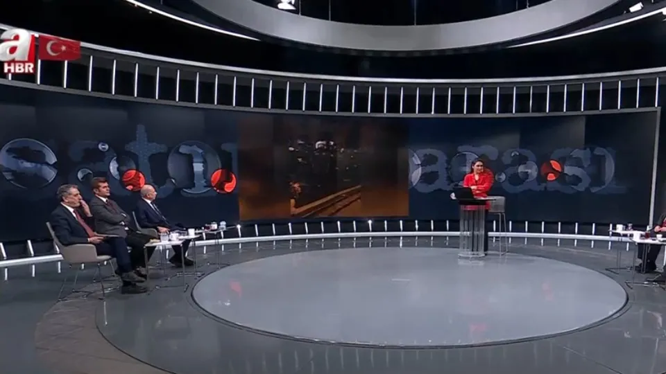 Yolsuzluğa siyasi perde örtme çabası mı?