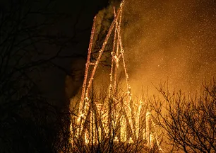Amsterdam'daki tarihi Vondelkerk Kilisesi'nde yangın!