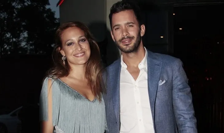 Deliha Nin Yildizlari Gupse Ozay Ve Baris Arduc Hakkinda Soke Eden Gercek Meger Aralarinda