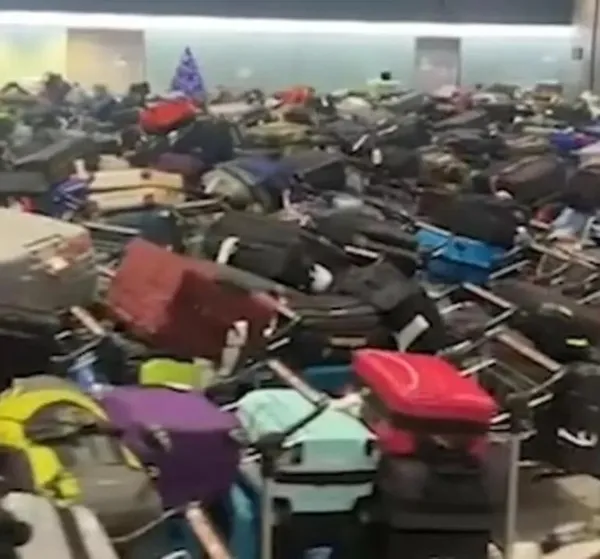 British Airways’deki teknik kriz 5 bin kişiyi vurdu! Yiyecek, içecek ve otel yok! Ünlü oyuncu da mağdur oldu