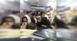 Telefon aldığı için darp edildi