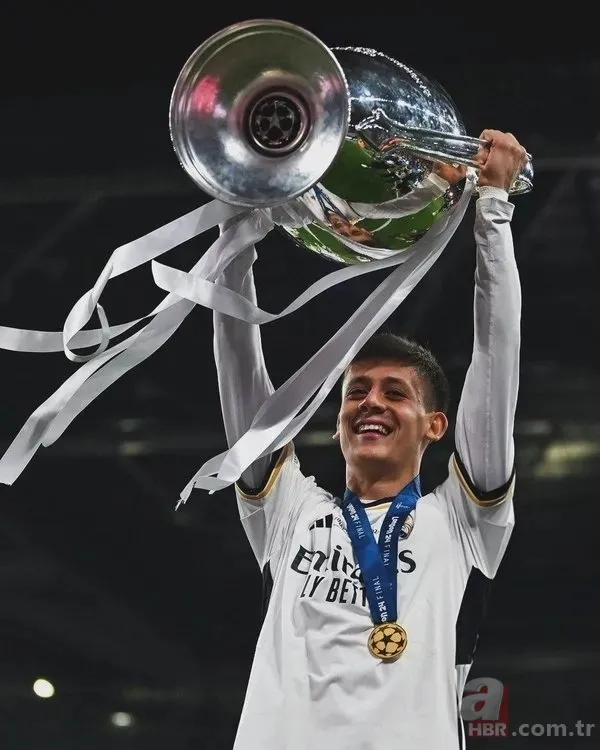 Arda Güler'den şok ayrılık iddiası! İşte böyle duyurdular 11