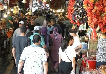 Gaziantep'te turist bereketi! Esnafın yüzü gülüyor