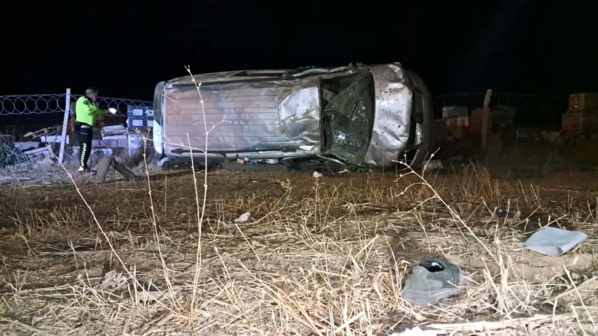 Karaman'da feci kaza! Panelvan araç takla attı: 5'i çocuk 7 yaralı