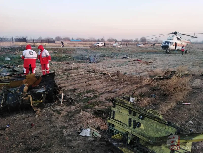 İran'da düşen uçağın enkazından ilk görüntüler! 1