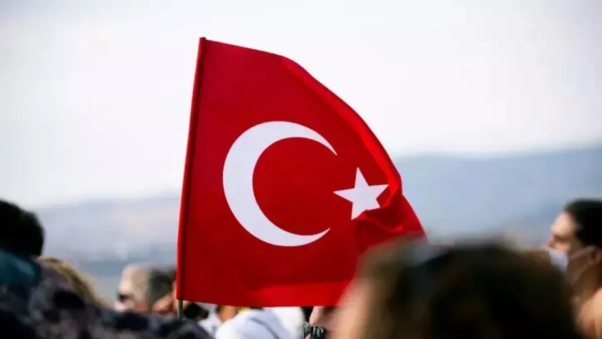 15 Temmuz resmi tatil mi 2024? 15 Temmuz Demokrasi ve Milli Birlik Günü özel sektöre tatil mi, hangi güne denk geliyor? 3 gün birleştirilecek mi?