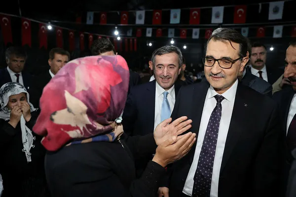 1651081737849.jpg Akıllı sayaç gerçeği ortaya çıkardı! Kemal Kılıçdaroğlu'nun gittiği evde elektrik yoktu yalanına yönelik Bakan Fatih Dönmez'den yeni açıklama - 2