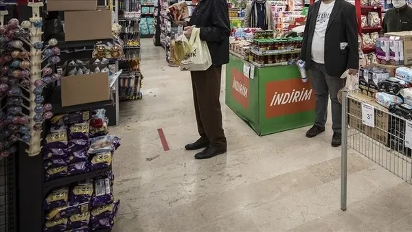 Marketlerde seferberlik zinciri! İndirim yarışına girdiler