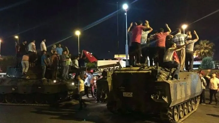 Milli iradenin zaferi: 15 Temmuz! En uzun ve karanlık gecede neler yaşandı? İşte dakika dakika yaşananlar...